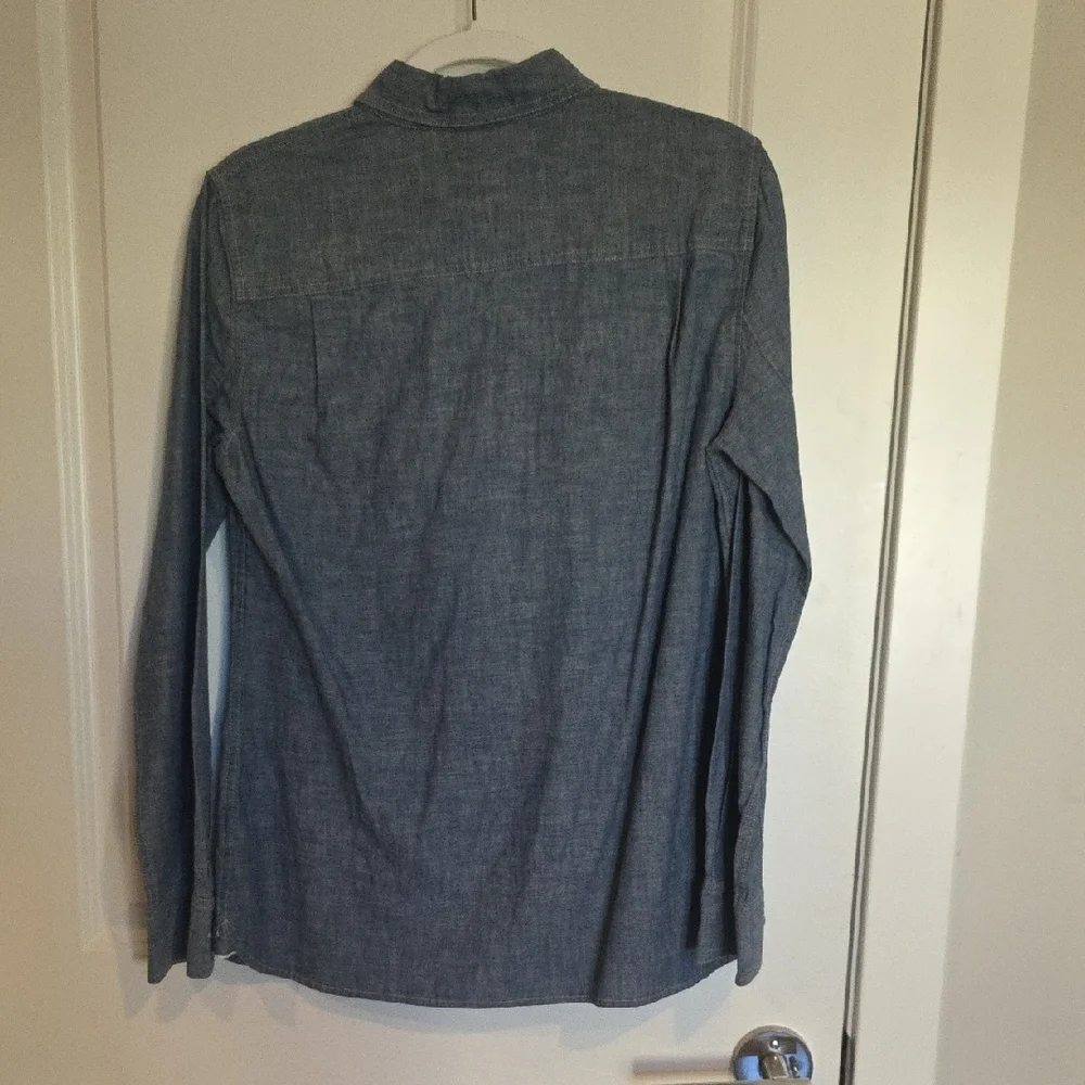 J.crew Chambray 10 NWT Blue Button-Up Shirt RARE - Picture 4 of 4